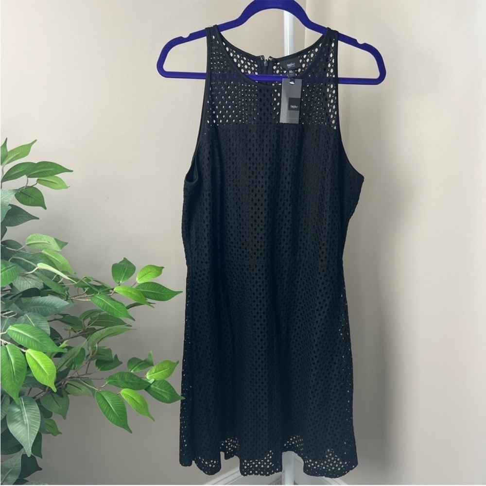 MOSSIMO Black Sleeveless Eyelet dress
Size XL NWT